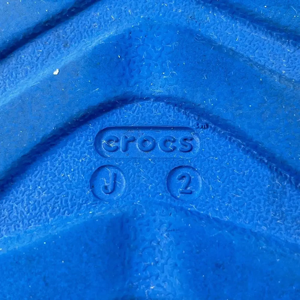 Crocs Duet Max II Clogs Black Blue Comfort Adjustable Strap Sandals Youth Size 2